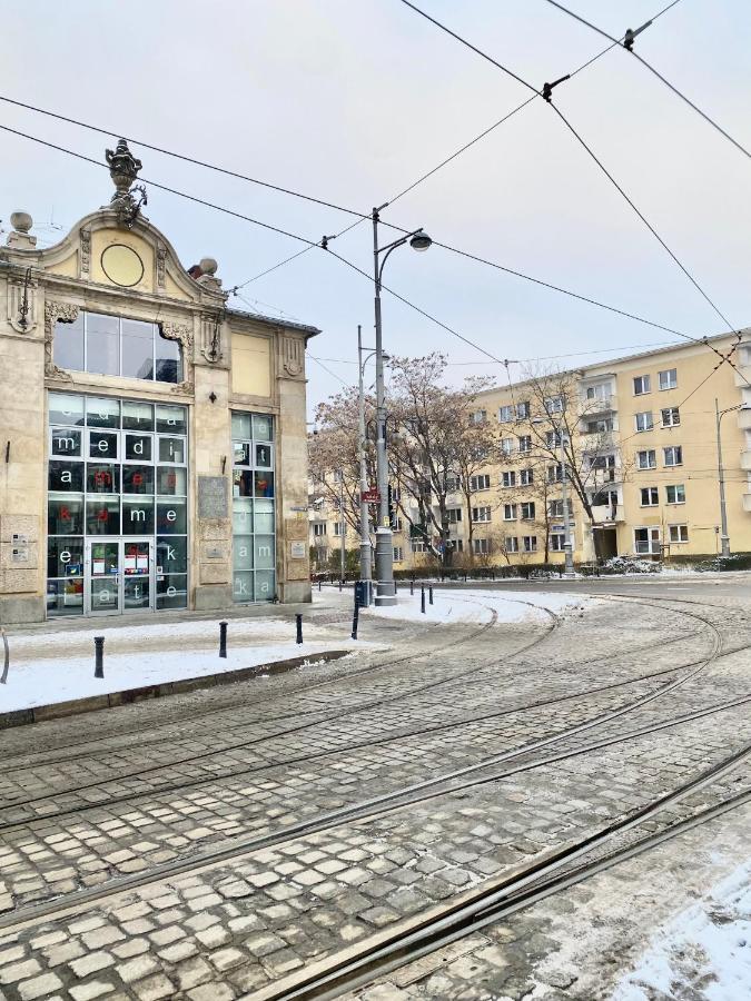 Apartament Good Morning Wroclaw 1 Pietro - Klima - 100M Rynek - Netflix - Parking W Cenie Экстерьер фото
